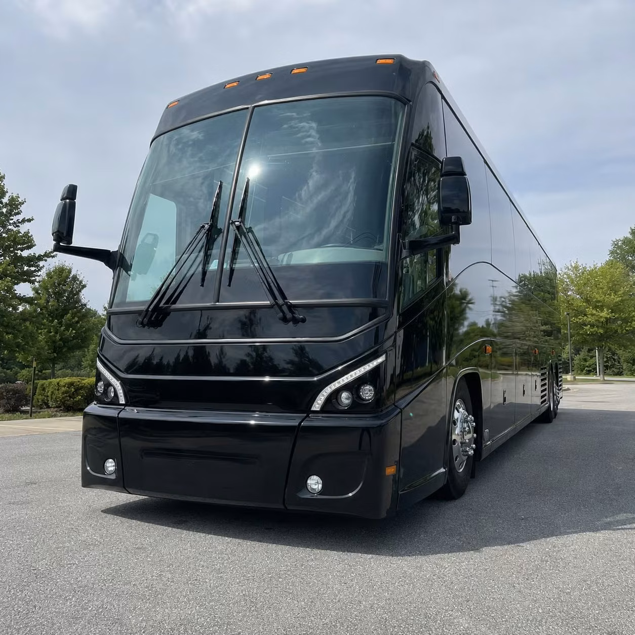 shuttling personnel to and from billings logan international airport for official travel